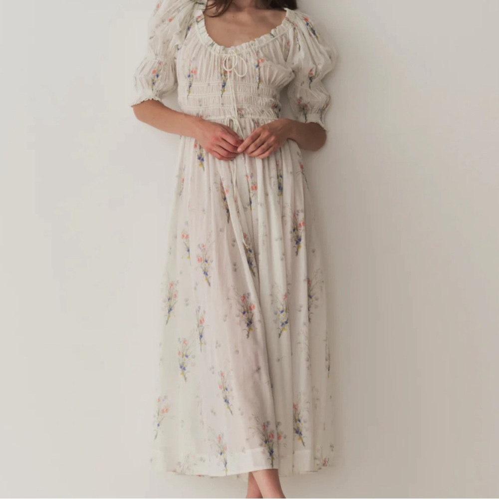 Doen Ischia Dress in Painted Bouquet. Comes with tags and garment bag!